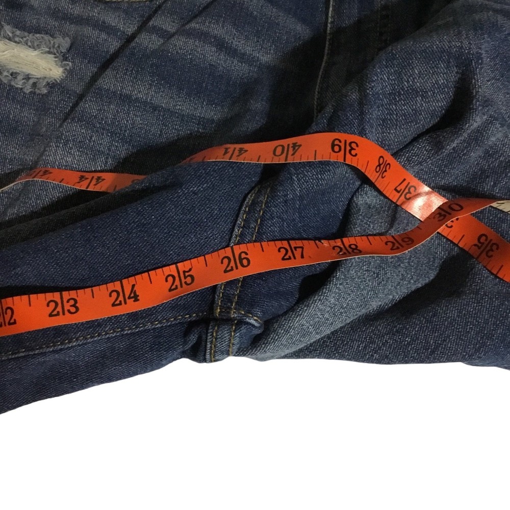 Time and Tru Size 6 Barrel Jeans NWT - Picture 7 of 7
